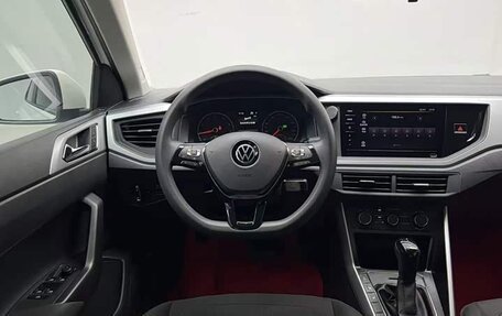Volkswagen Polo, 2022 год, 1 270 000 рублей, 14 фотография