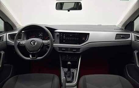 Volkswagen Polo, 2022 год, 1 270 000 рублей, 15 фотография