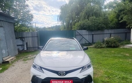 Toyota Camry, 2021 год, 2 756 000 рублей, 1 фотография
