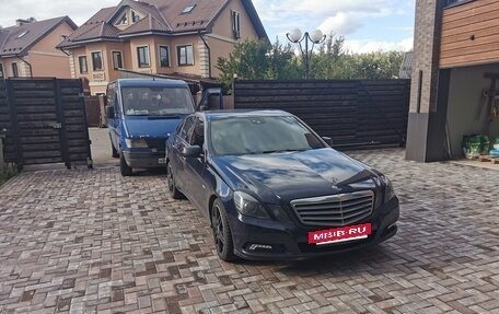 Mercedes-Benz E-Класс, 2009 год, 1 100 000 рублей, 6 фотография