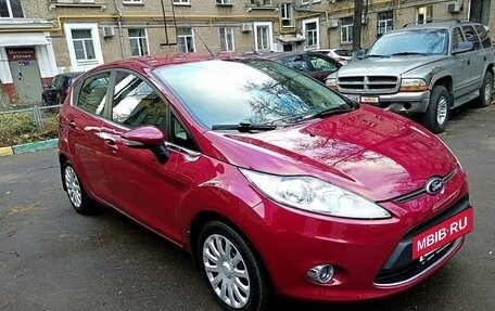 Ford Fiesta, 2012 год, 800 000 рублей, 3 фотография