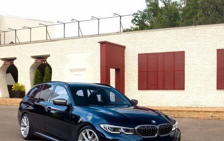 BMW 3 серия, 2020 год, 5 900 000 рублей, 2 фотография
