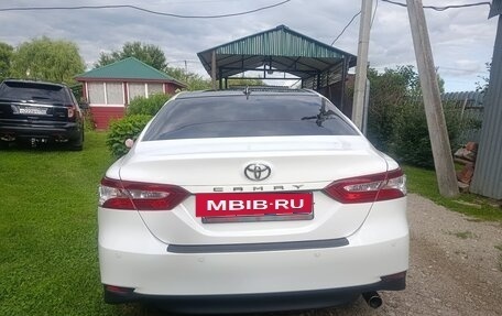 Toyota Camry, 2021 год, 2 756 000 рублей, 6 фотография