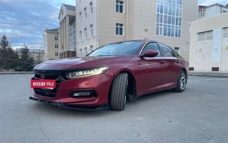 Honda Accord IX рестайлинг, 2017 год, 1 890 000 рублей, 2 фотография