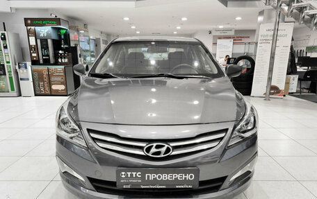 Hyundai Solaris II рестайлинг, 2015 год, 800 000 рублей, 6 фотография