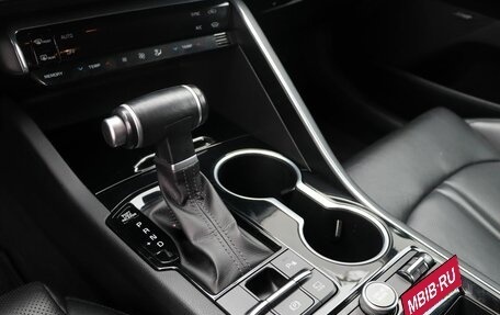 KIA K5, 2021 год, 2 800 000 рублей, 21 фотография