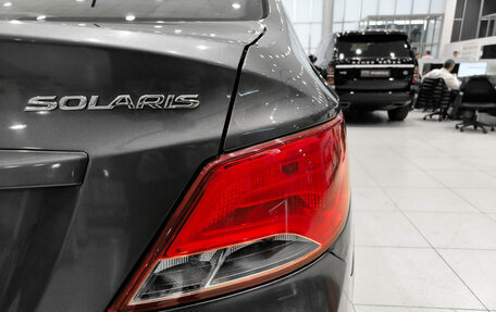 Hyundai Solaris II рестайлинг, 2015 год, 800 000 рублей, 14 фотография