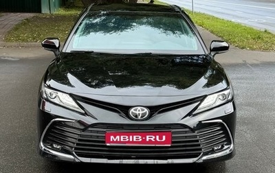 Toyota Camry, 2021 год, 2 990 000 рублей, 1 фотография