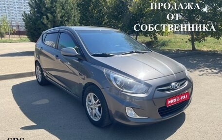 Hyundai Solaris II рестайлинг, 2012 год, 950 000 рублей, 1 фотография