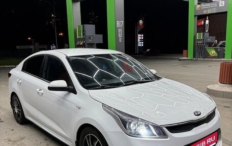 KIA Rio IV, 2019 год, 900 000 рублей, 1 фотография