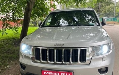 Jeep Grand Cherokee, 2011 год, 1 800 000 рублей, 1 фотография