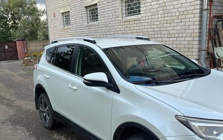 Toyota RAV4, 2017 год, 2 799 000 рублей, 2 фотография