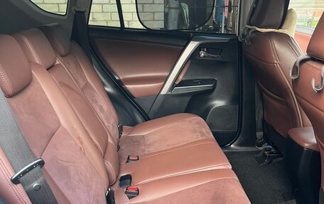 Toyota RAV4, 2017 год, 2 799 000 рублей, 8 фотография