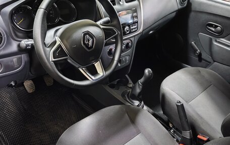 Renault Logan II, 2020 год, 690 000 рублей, 2 фотография