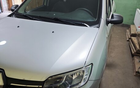 Renault Logan II, 2020 год, 690 000 рублей, 4 фотография