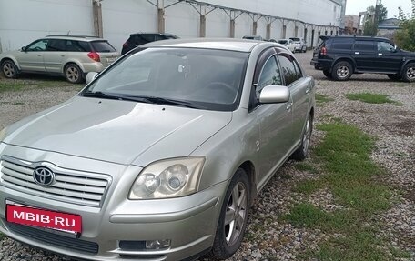 Toyota Avensis III рестайлинг, 2005 год, 850 000 рублей, 3 фотография