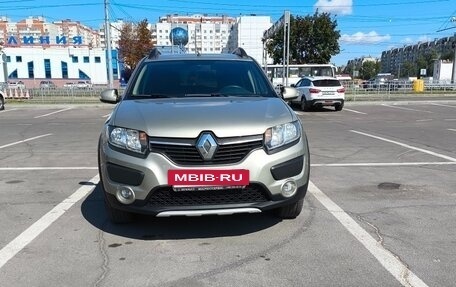Renault Sandero II рестайлинг, 2017 год, 1 030 000 рублей, 2 фотография