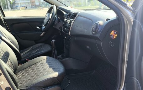 Renault Sandero II рестайлинг, 2017 год, 1 030 000 рублей, 18 фотография