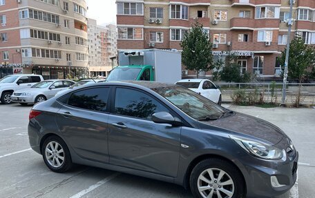 Hyundai Solaris II рестайлинг, 2012 год, 710 000 рублей, 12 фотография
