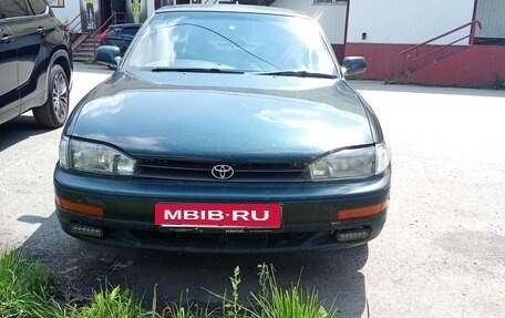Toyota Scepter, 1995 год, 300 000 рублей, 4 фотография