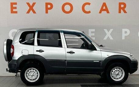 Chevrolet Niva I рестайлинг, 2011 год, 475 000 рублей, 4 фотография