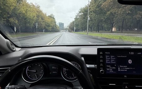 Toyota Camry, 2021 год, 2 990 000 рублей, 10 фотография