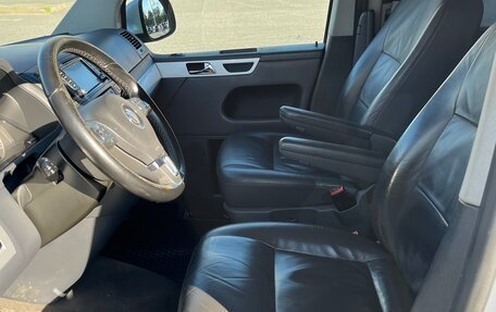 Volkswagen Multivan T5, 2009 год, 2 700 000 рублей, 29 фотография