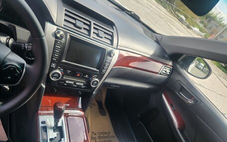Toyota Camry, 2012 год, 1 370 000 рублей, 6 фотография