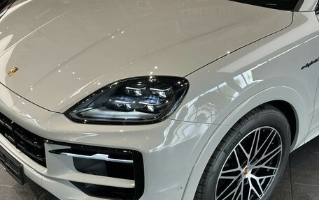 Porsche Cayenne III, 2025 год, 18 025 000 рублей, 2 фотография