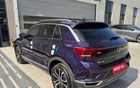 Volkswagen T-Roc I, 2022 год, 2 020 000 рублей, 4 фотография