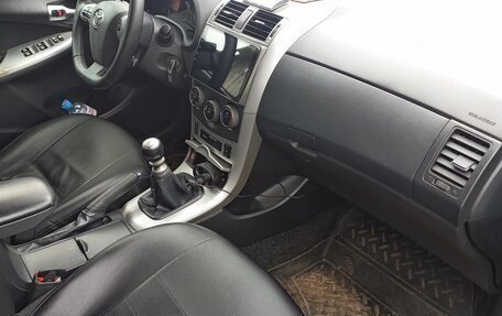 Toyota Corolla, 2013 год, 1 250 000 рублей, 4 фотография