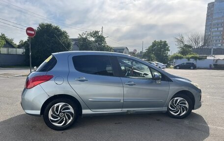 Peugeot 308 II, 2011 год, 390 000 рублей, 2 фотография