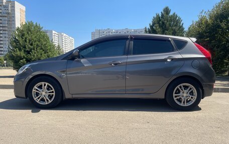 Hyundai Solaris II рестайлинг, 2012 год, 950 000 рублей, 4 фотография