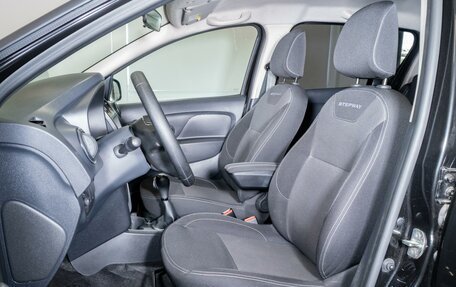 Renault Sandero II рестайлинг, 2021 год, 1 360 000 рублей, 13 фотография