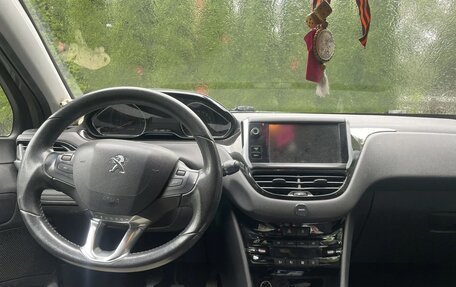 Peugeot 208 II, 2013 год, 450 000 рублей, 3 фотография