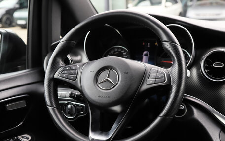 Mercedes-Benz V-Класс, 2021 год, 5 200 000 рублей, 15 фотография