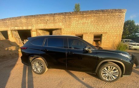 Toyota Highlander, 2024 год, 4 150 000 рублей, 8 фотография