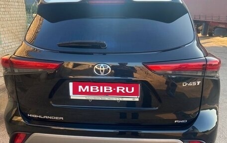 Toyota Highlander, 2024 год, 4 150 000 рублей, 9 фотография
