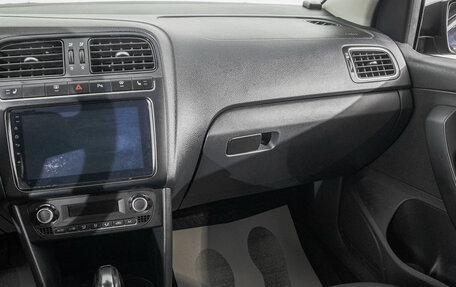 Volkswagen Polo VI (EU Market), 2015 год, 1 149 000 рублей, 22 фотография
