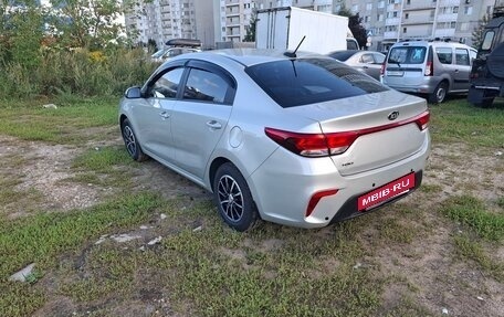 KIA Rio IV, 2019 год, 1 450 000 рублей, 7 фотография