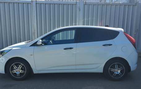 Hyundai Solaris II рестайлинг, 2014 год, 699 000 рублей, 5 фотография