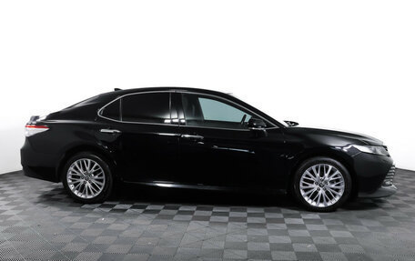 Toyota Camry, 2019 год, 2 890 000 рублей, 4 фотография