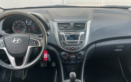 Hyundai Solaris II рестайлинг, 2014 год, 699 000 рублей, 6 фотография