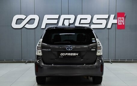 Toyota Prius Alpha I (ZVW40/41), 2011 год, 1 220 000 рублей, 4 фотография