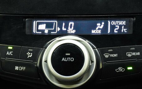 Toyota Prius Alpha I (ZVW40/41), 2011 год, 1 220 000 рублей, 20 фотография