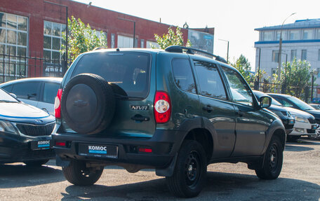 Chevrolet Niva I рестайлинг, 2015 год, 589 000 рублей, 6 фотография