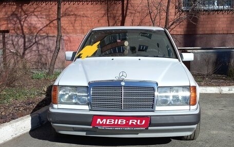 Mercedes-Benz E-Класс, 1993 год, 950 000 рублей, 2 фотография