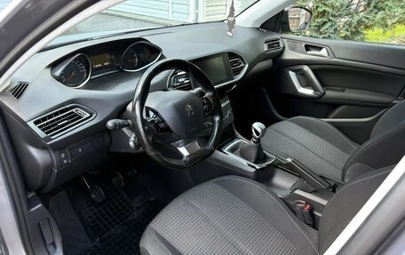 Peugeot 308 II, 2019 год, 1 069 000 рублей, 8 фотография
