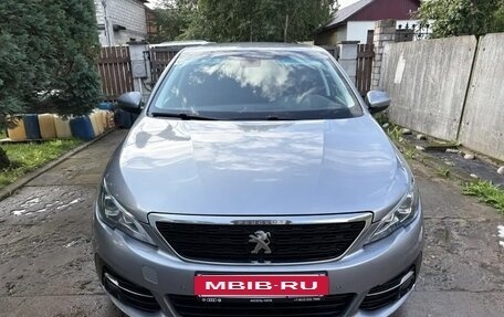 Peugeot 308 II, 2019 год, 1 069 000 рублей, 5 фотография