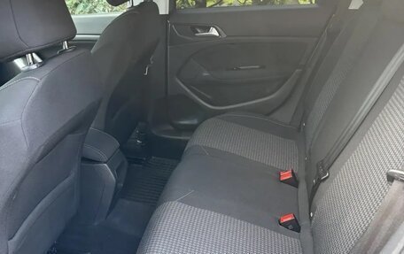 Peugeot 308 II, 2019 год, 1 069 000 рублей, 13 фотография